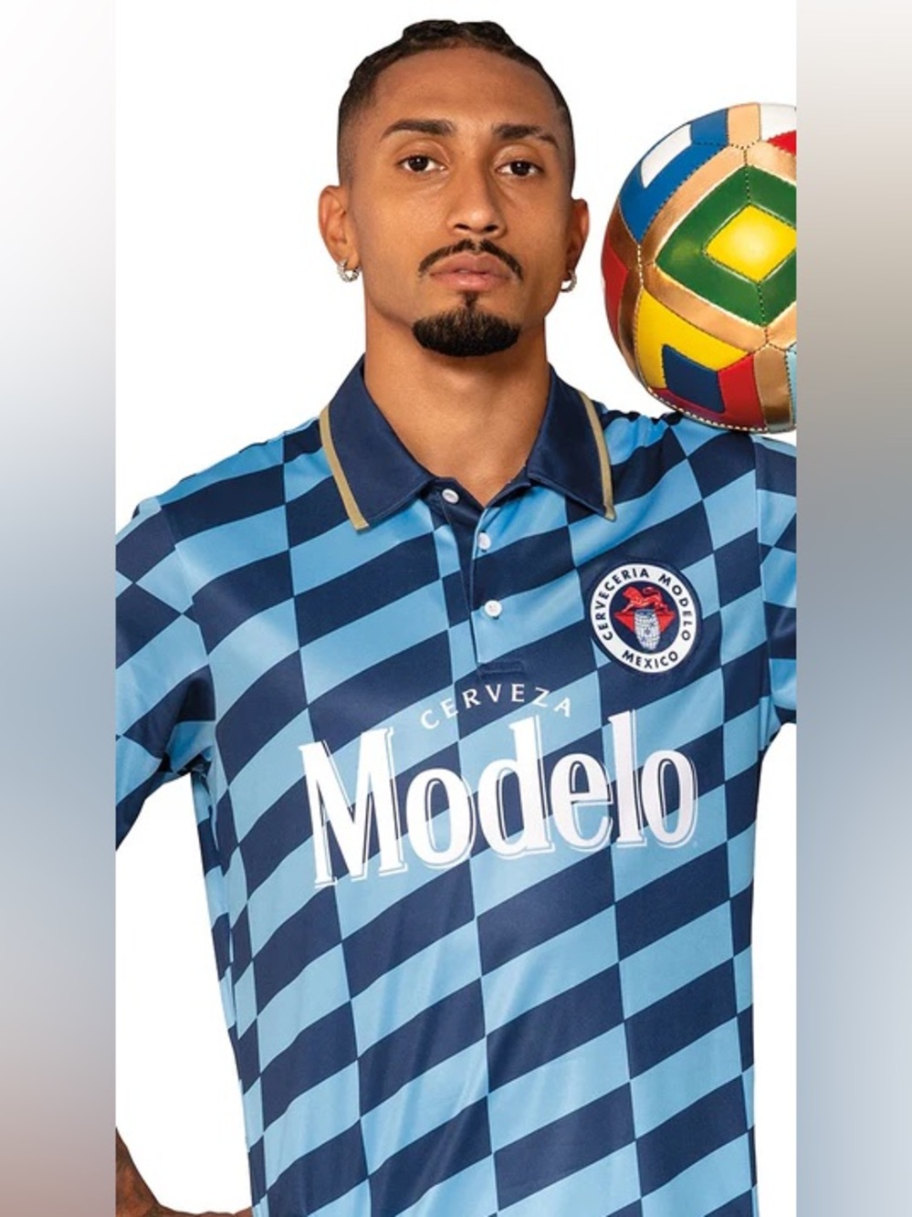 Modelo Cerveza Mexico Futbol Football Soccer Blue Jersey FIFA World Cup 2026